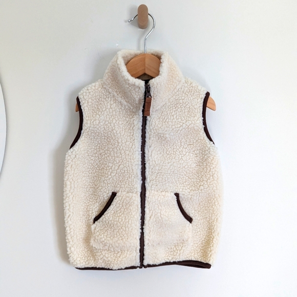 Carter's Other - Sherpa vest, 24 months